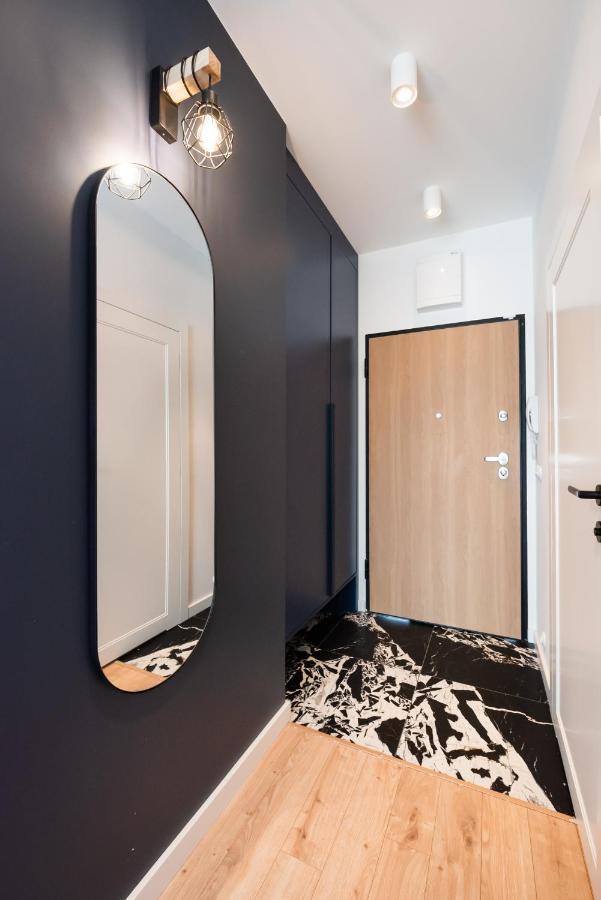 Postepu Comfort Apartment ワルシャワ エクステリア 写真